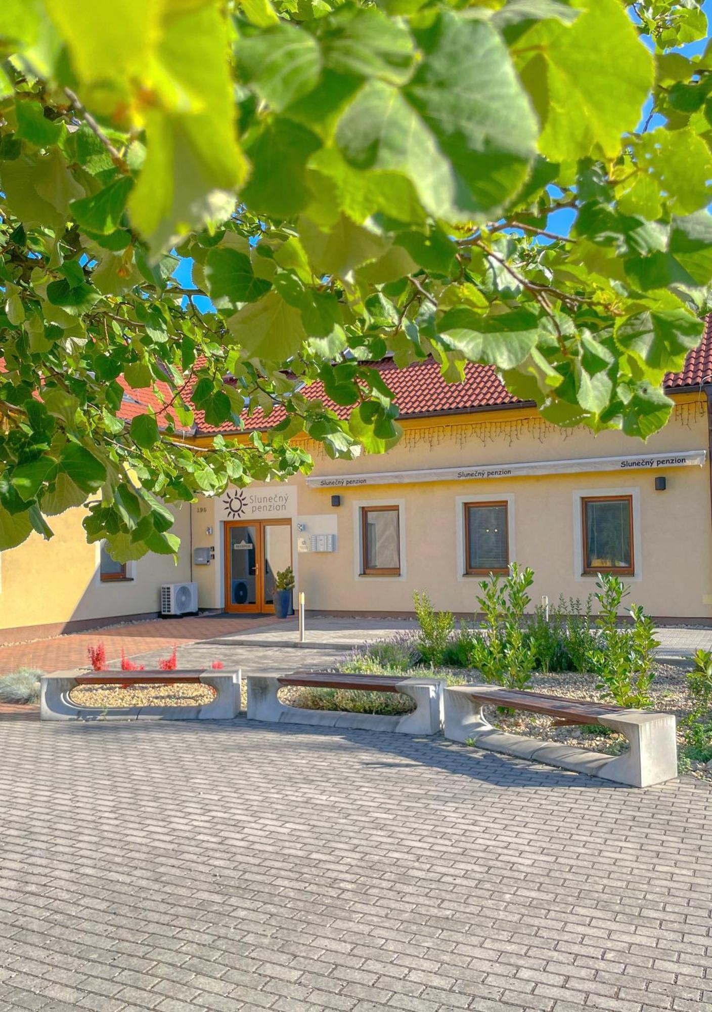 Slunecny Penzion Tasovice Extérieur photo